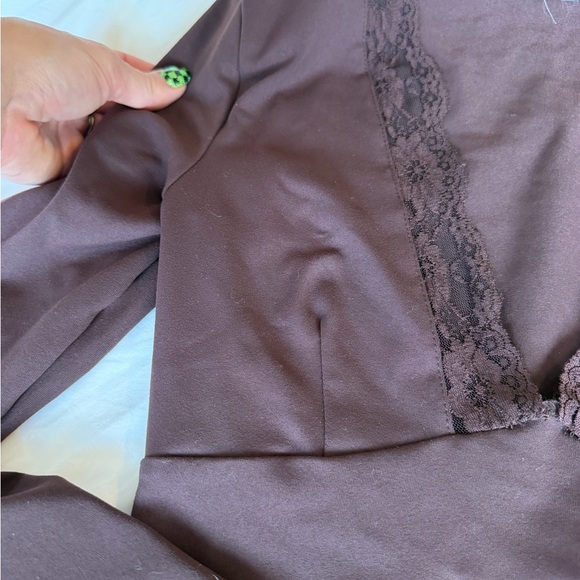 White Fox Boutique Deep V Lace-Trim Long Sleeve Top - Brown - Picture 8 of 9